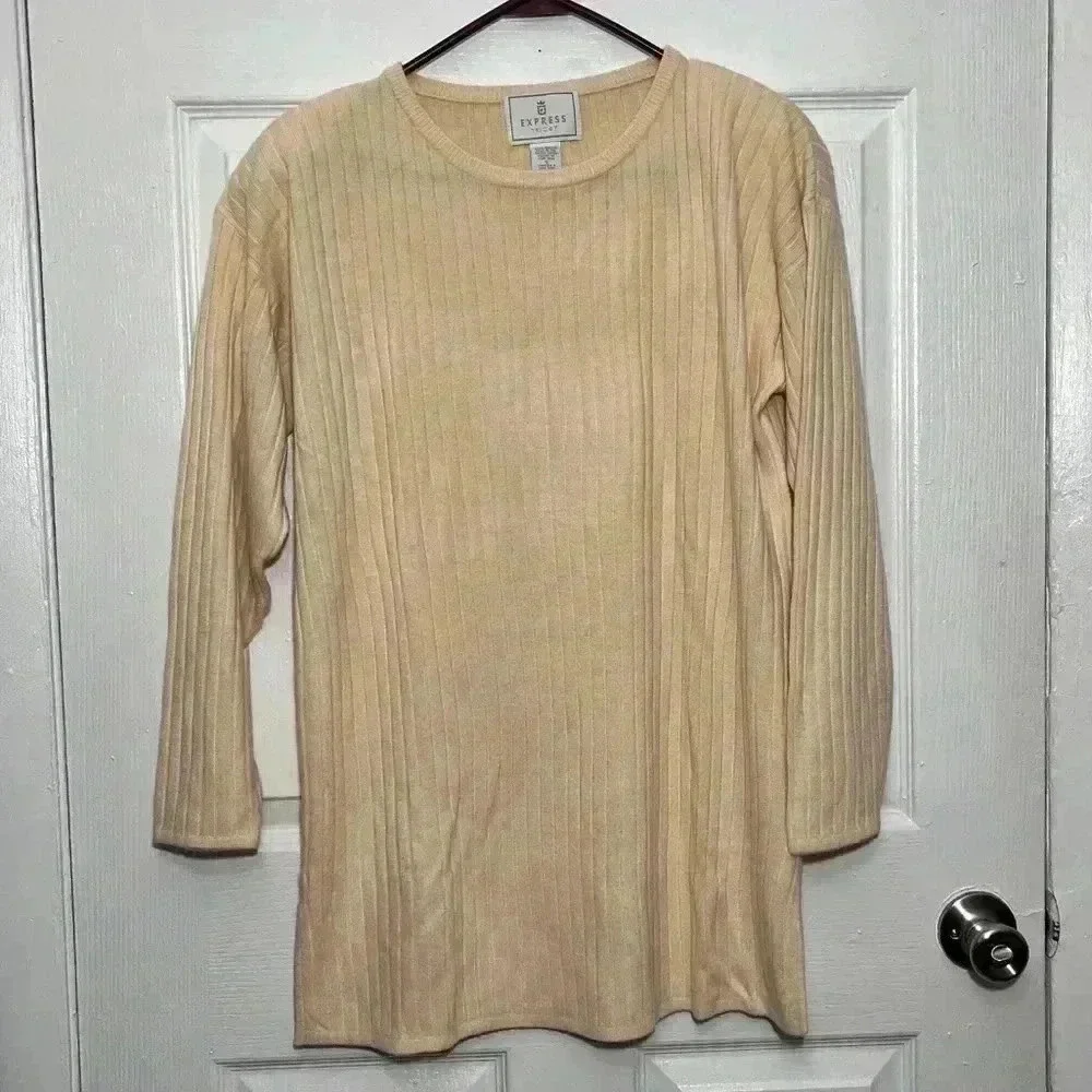 EXPRESS TRICOT Vintage Cream Ribbed Pullover Sweater | Size Small